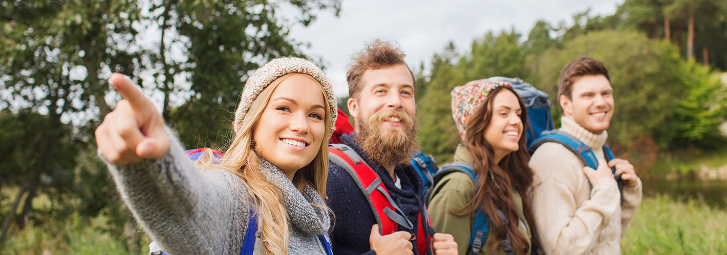 outdoor person tree sky human face smile clothing woman man fashion accessory posing crowd